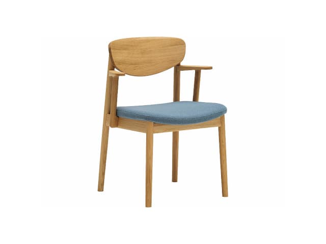 CW56 モデル 食堂椅子（セミアームチェア）/張座・肘小仕様 | カリモク