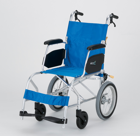 車椅子 レンタル 介助用 持ち運びも操作も楽 軽量スリムの車いす 軽7α