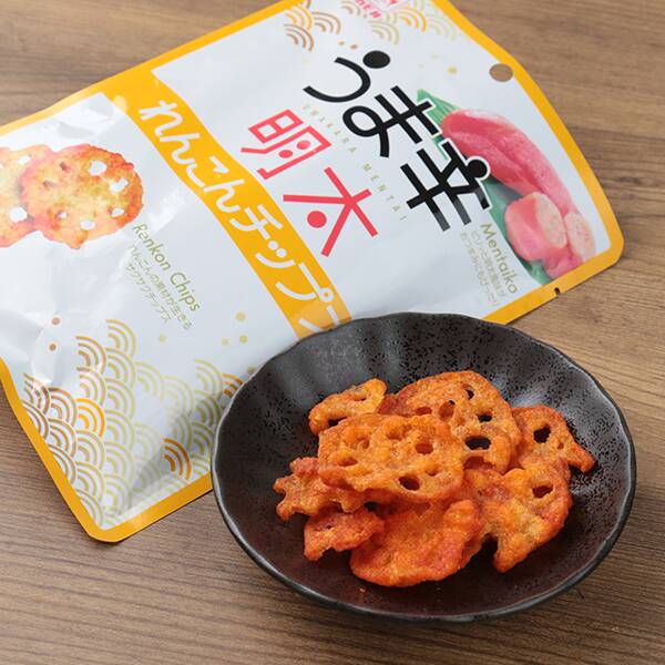 カモ井 うま辛明太れんこんチップス 27g - カルディコーヒーファーム