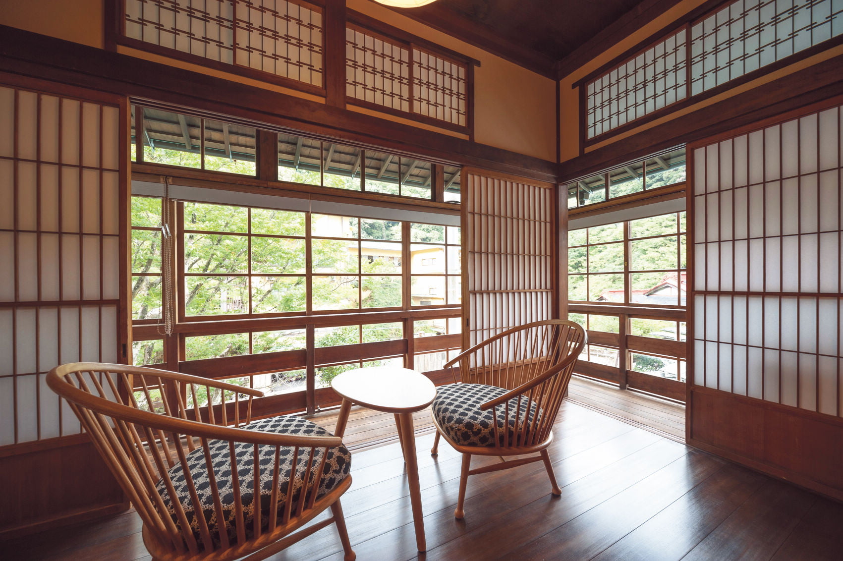 THE ZEN - 国産無垢家具は飛騨高山発の家具メーカー KASHIWA