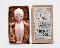 ローズオニール キューピー人形誕生100周年