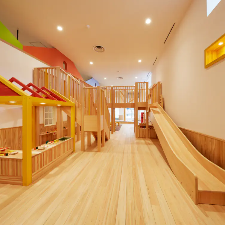 館内紹介｜京王あそびの森 HUGHUG＜ハグハグ＞