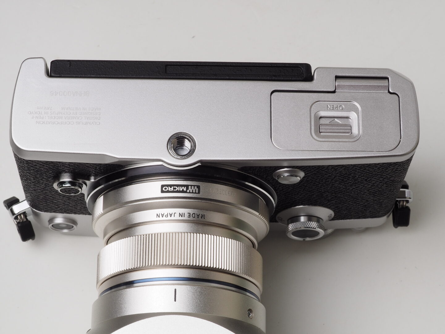 赤城耕一の魅力的なカメラ・レンズを再発見！ その3 ～ステレオタイプ