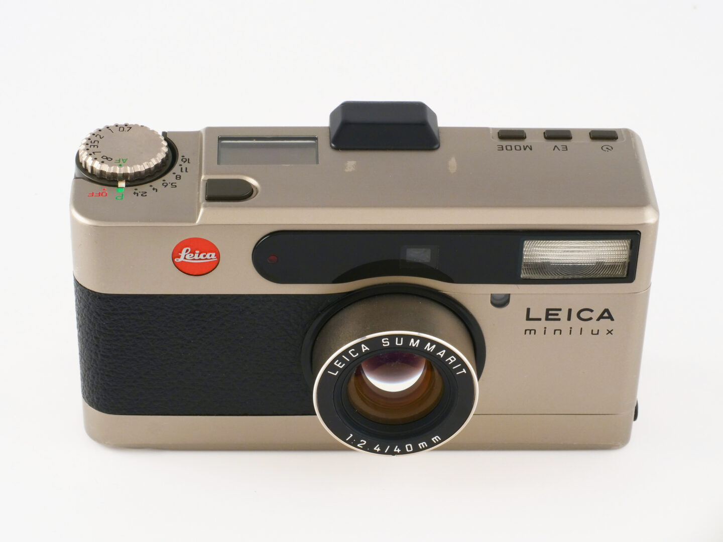 映画の中の、あのカメラ｜13 ストーカー(2003) ライカ minilux | ShaSha