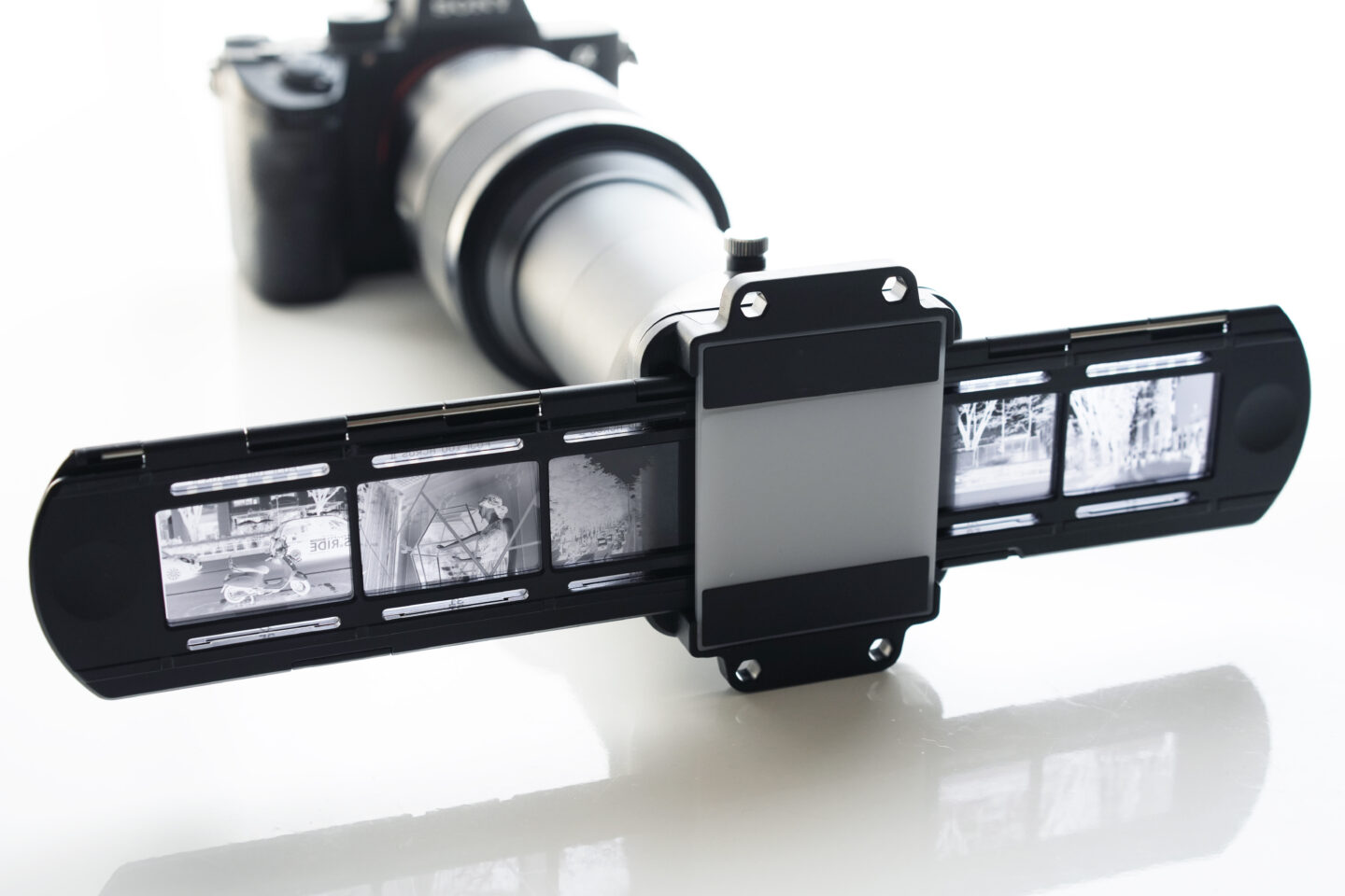 フイルムカメラ】「コンタックス 137MA Quartz」で魅力のコンタックス