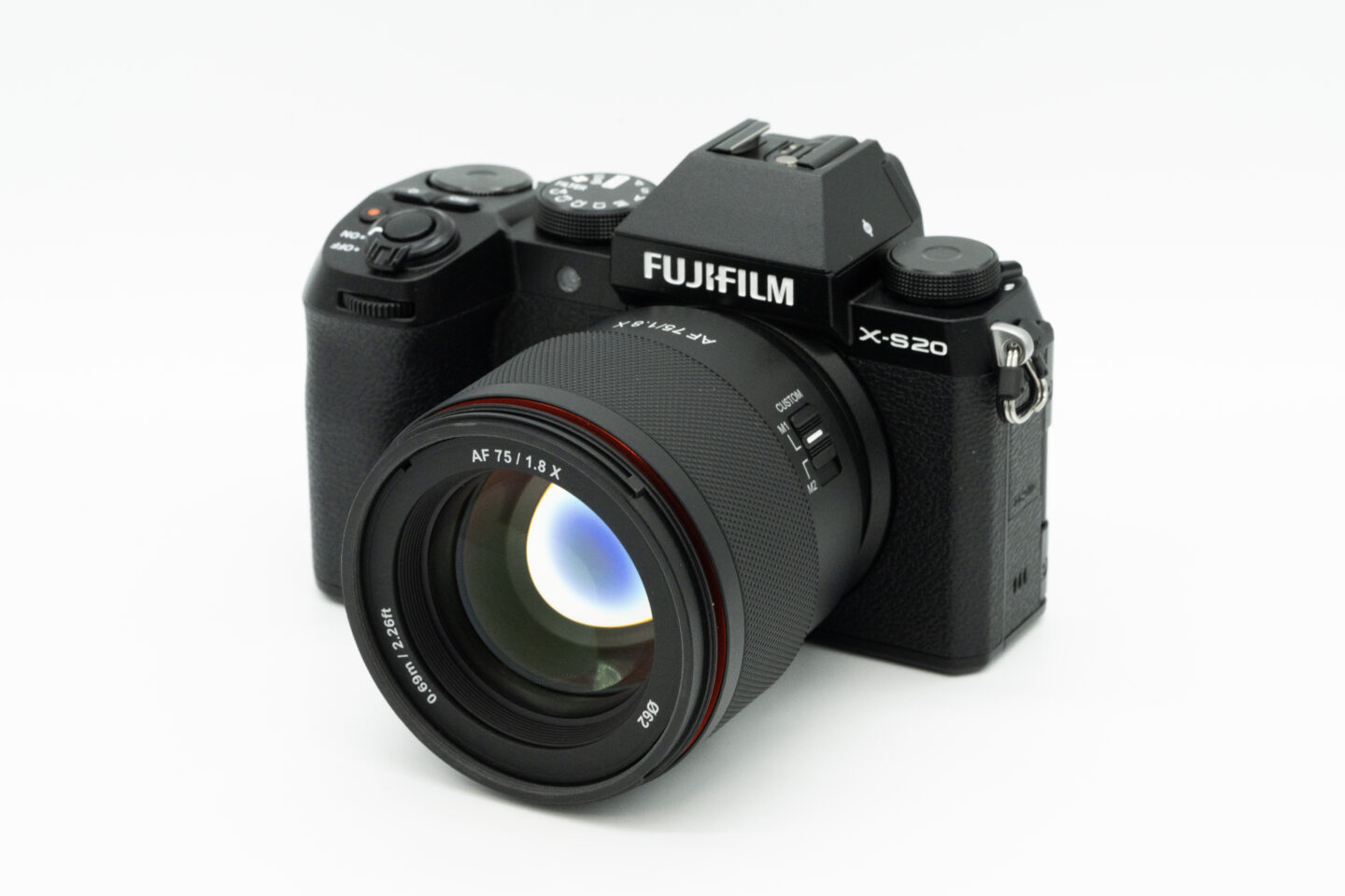 サムヤン AF 75mm F1.8 X レビュー｜超軽量コンパクトなXマウント用中