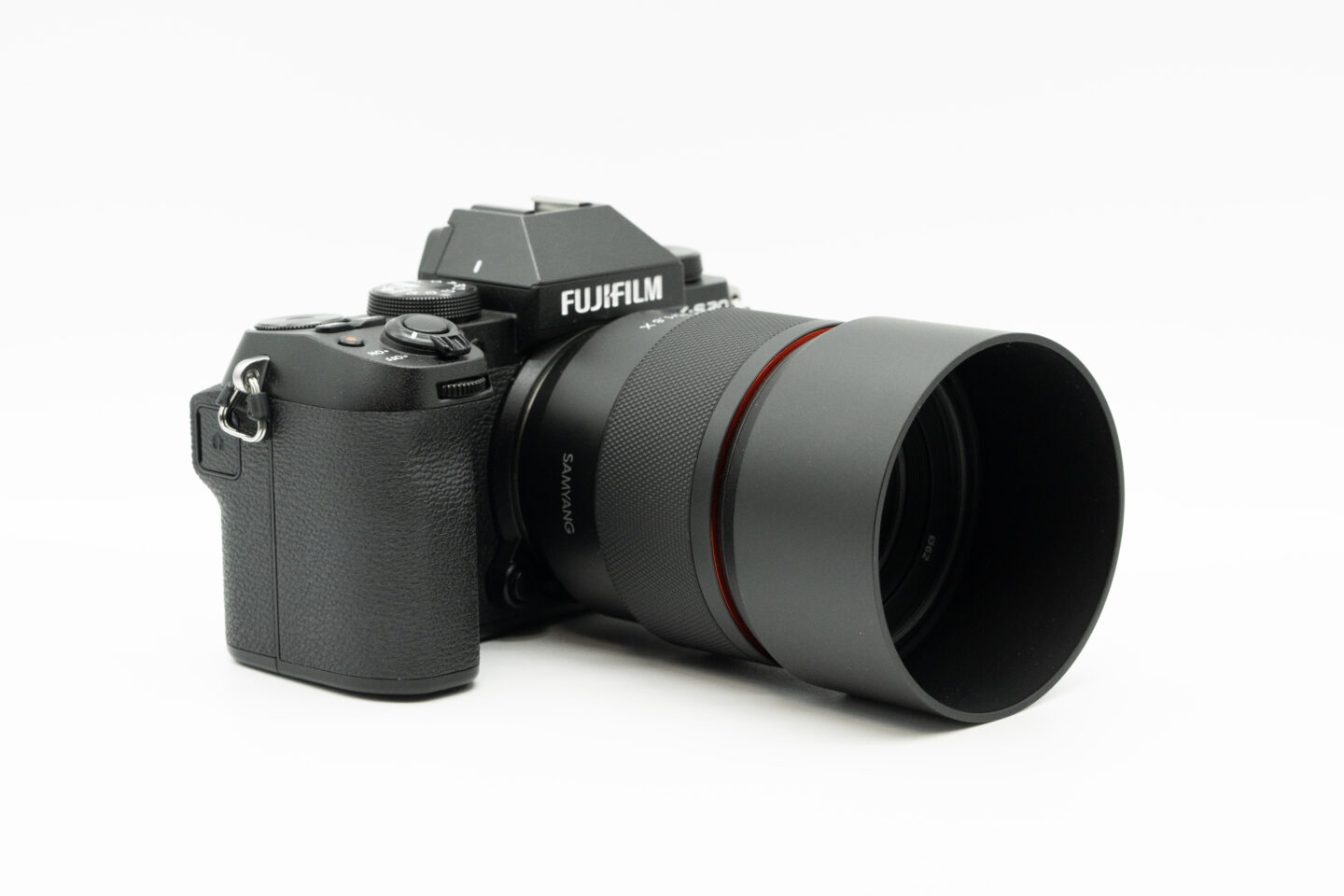 サムヤン AF 75mm F1.8 X レビュー｜超軽量コンパクトなXマウント用中