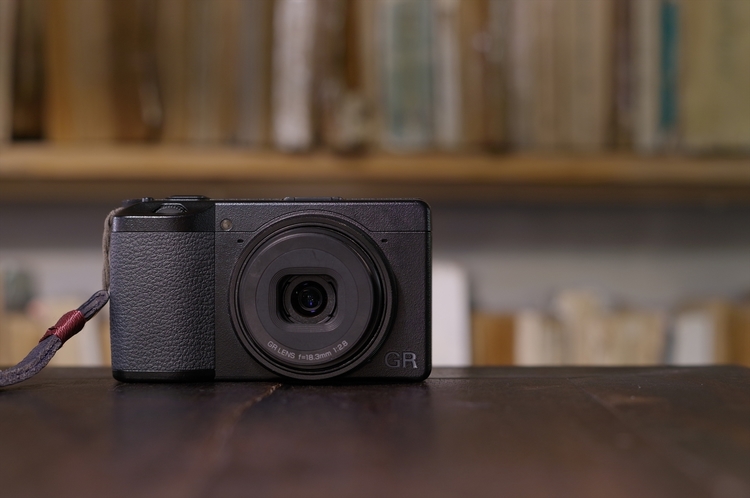 より一層深く使いこなしたいRICOH GR III | ShaSha