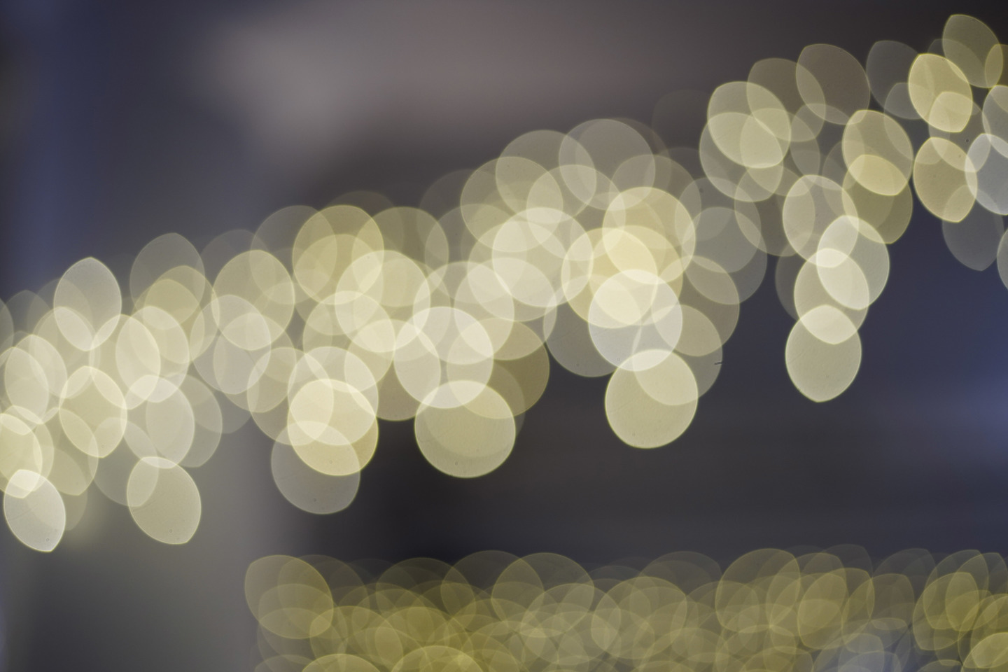 オールドレンズ】シャボン玉ボケを楽しむことができるお手軽レンズ