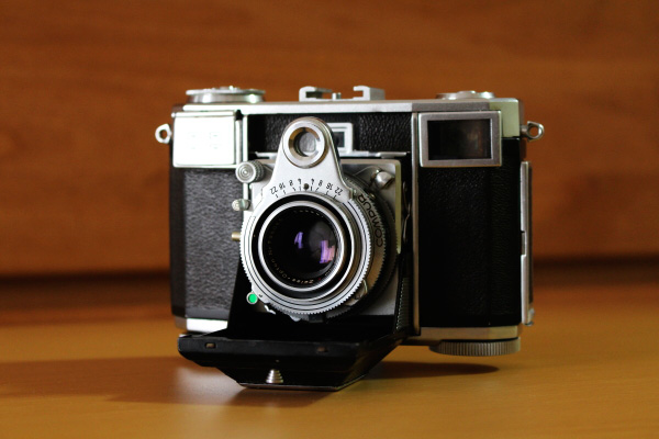 Vol.172]クラシックカメラ話「コンテッサ35（フォールディング）」│種