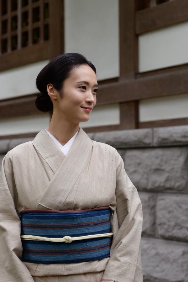 銀座【着物2631】本場結城紬 無地 亜麻色 (反端証紙付) – 銀座きもの青木