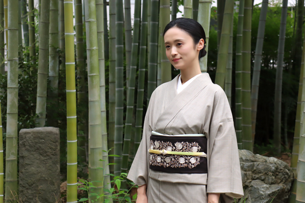 銀座【帯3262】貴久樹製 紬地袋帯 インド刺繍 更紗花文 – 銀座きもの青木