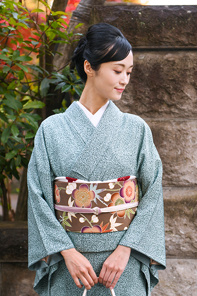 銀座【着物3354】廣瀬雄一作 江戸小紋 梅に松葉 (落款入 反端付