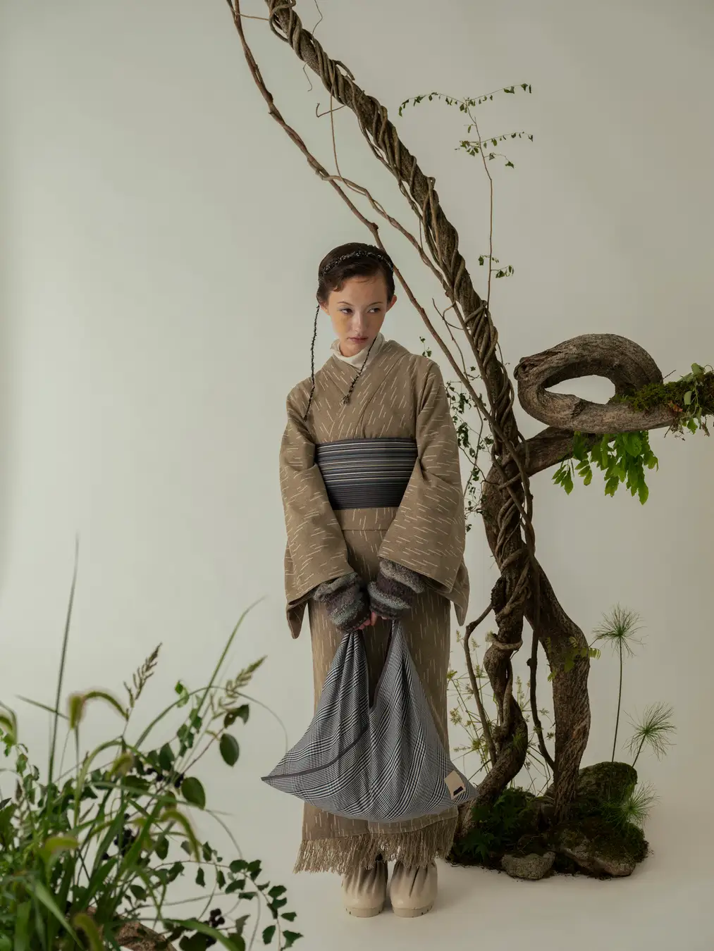 KIMONO ARCH＞手しごとの愛おしさに溢れる織物 “久留米絣” をリリース