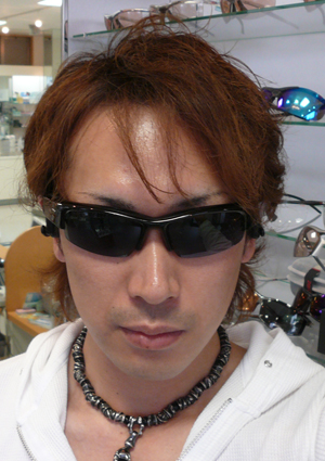 OAKLEYオークリーサングラスデジタルミュージックアイウェア THUMP PRO