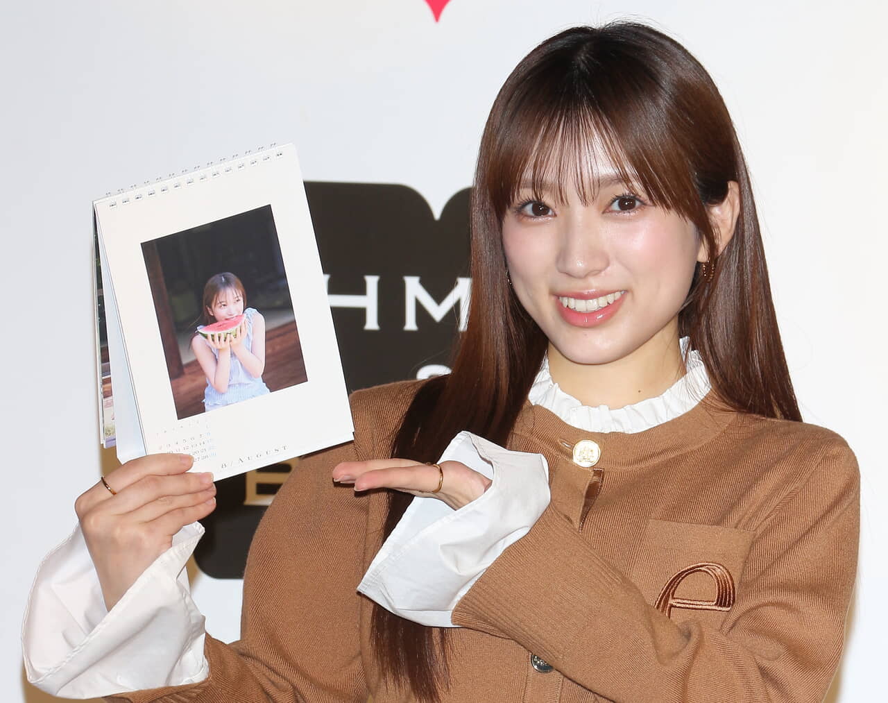 元HKT48矢吹奈子、熊出没エリアで撮影敢行！2026年カレンダーは“自然体