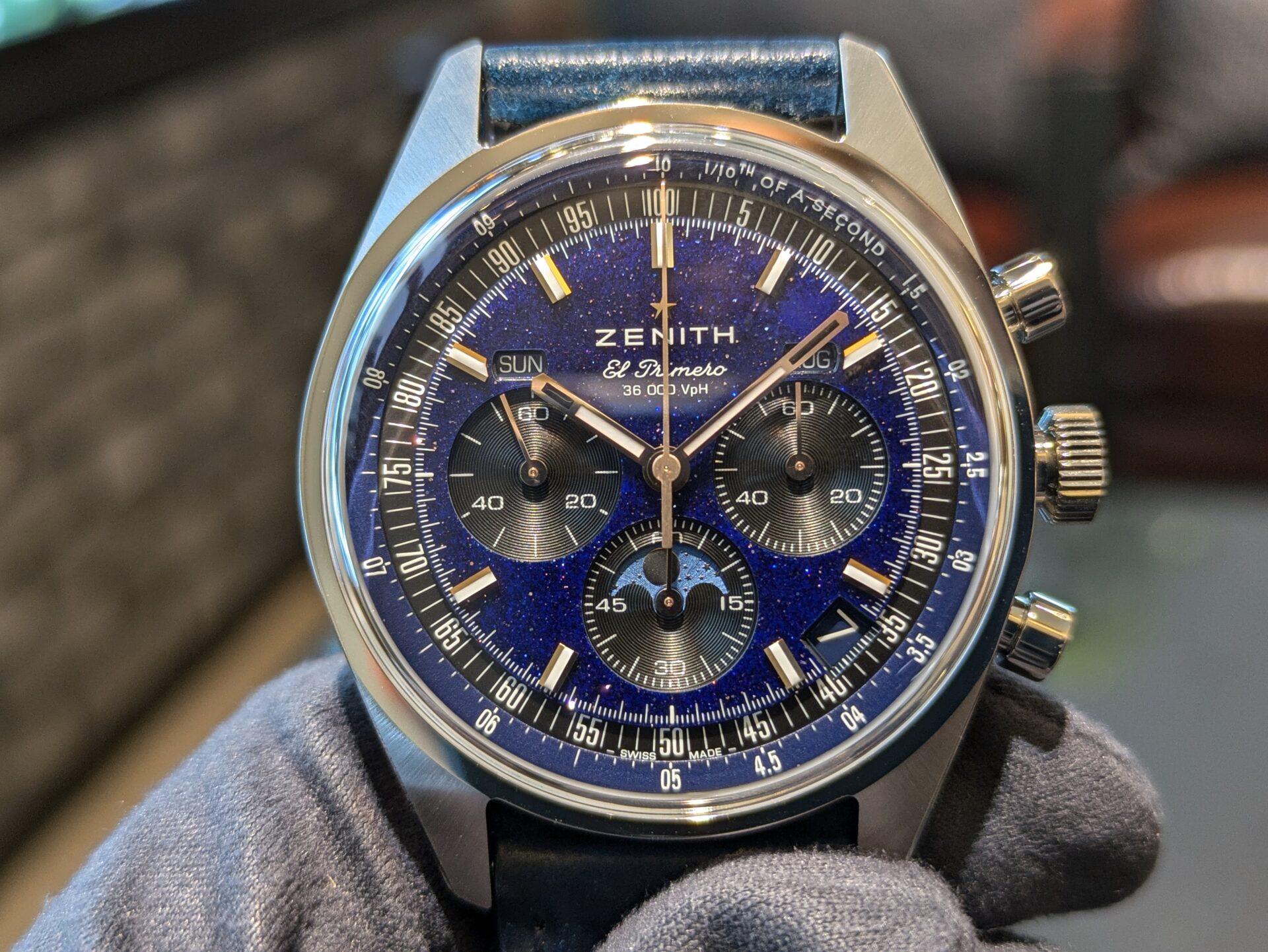 ゼニス】2025年新作の超レアモデルが緊急入荷です！_クロノマスター