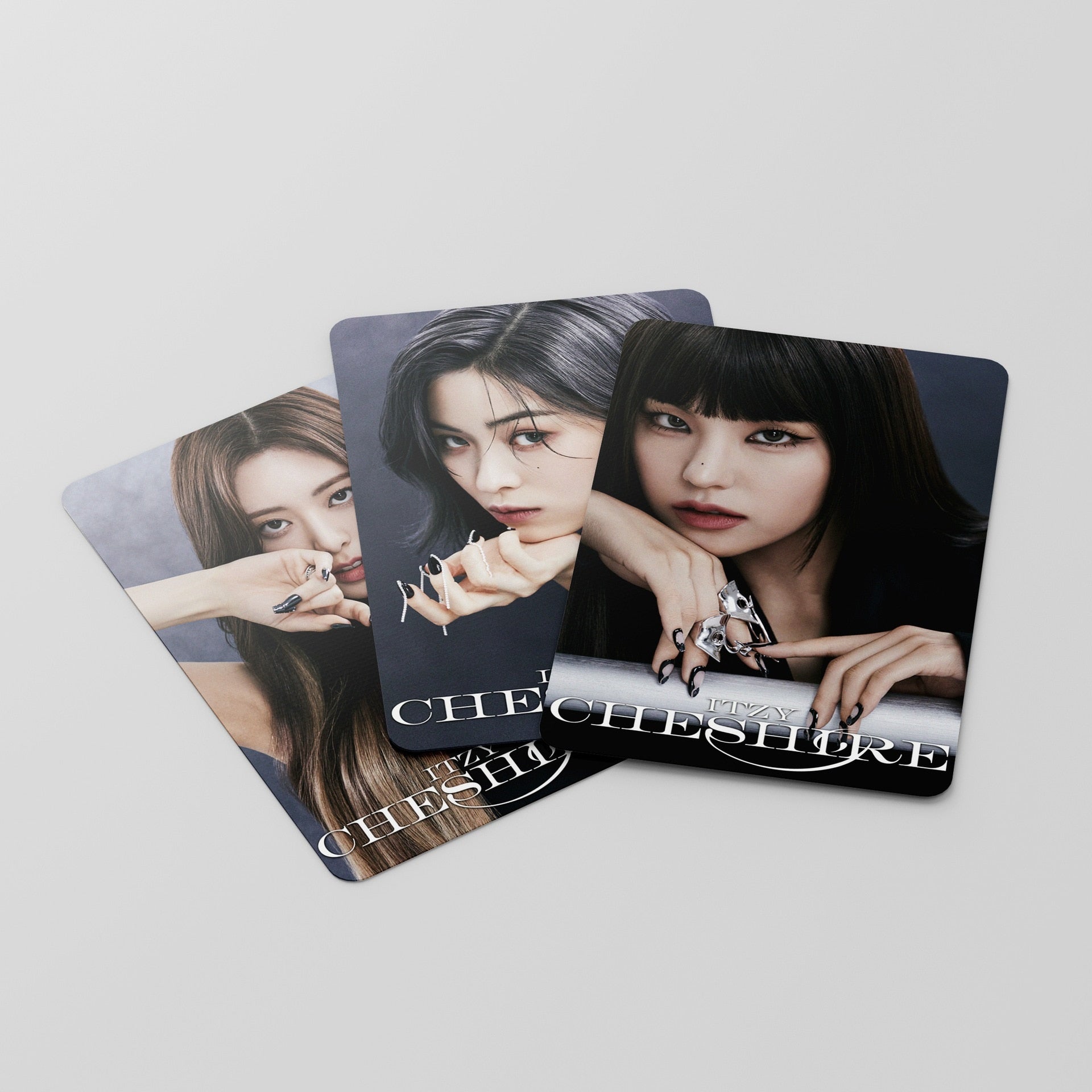 ITZY Cheshire Photocards Set (55 Cards) – Kpop Exchange