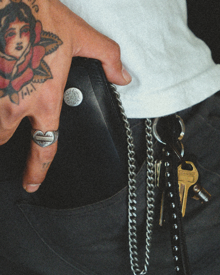 男のロマンとわがままが詰まった贅沢なプロダクト。キャリーとTATTOO