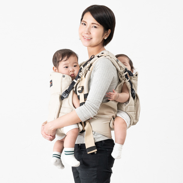 KA-12 napnap ふたご抱っこひも ベージュ::ホクソンベビー