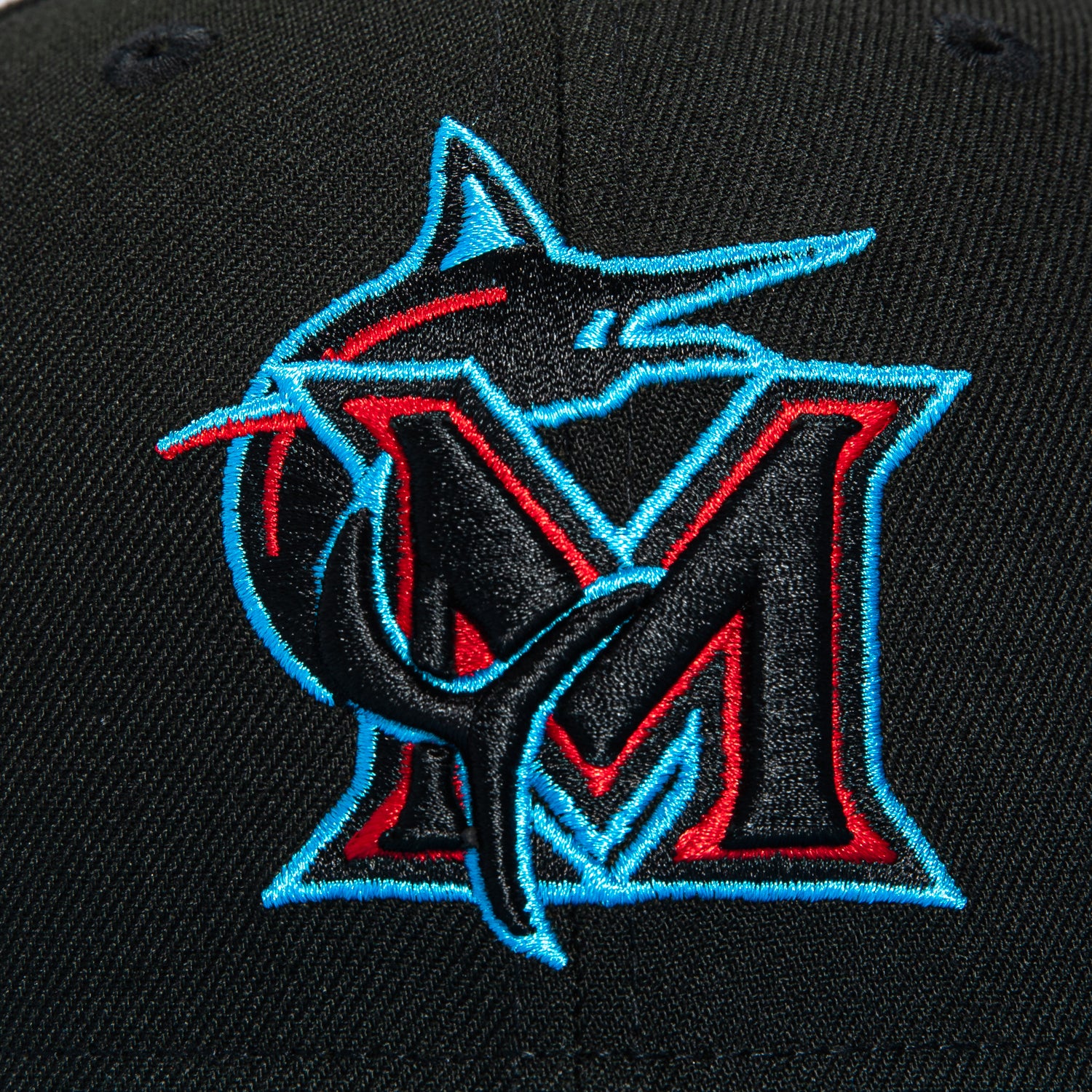 New Era 59Fifty Miami Marlins 2025 City Connect M Hat - Black