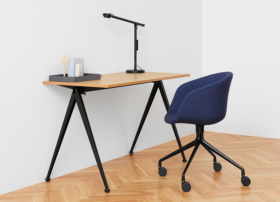 PYRAMID DESK - デスク | 【公式】HAYオンラインストア