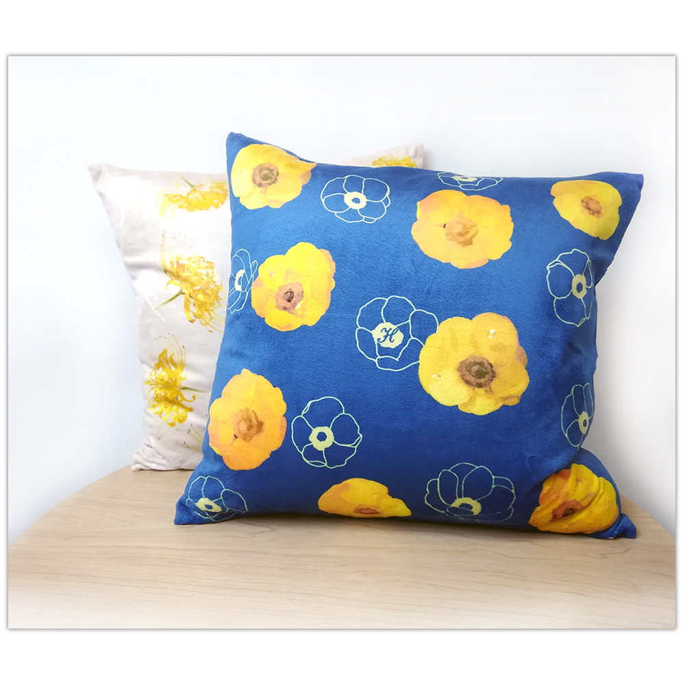 囚われのパルマ_クッションカバー - 株式会社ハゴロモ