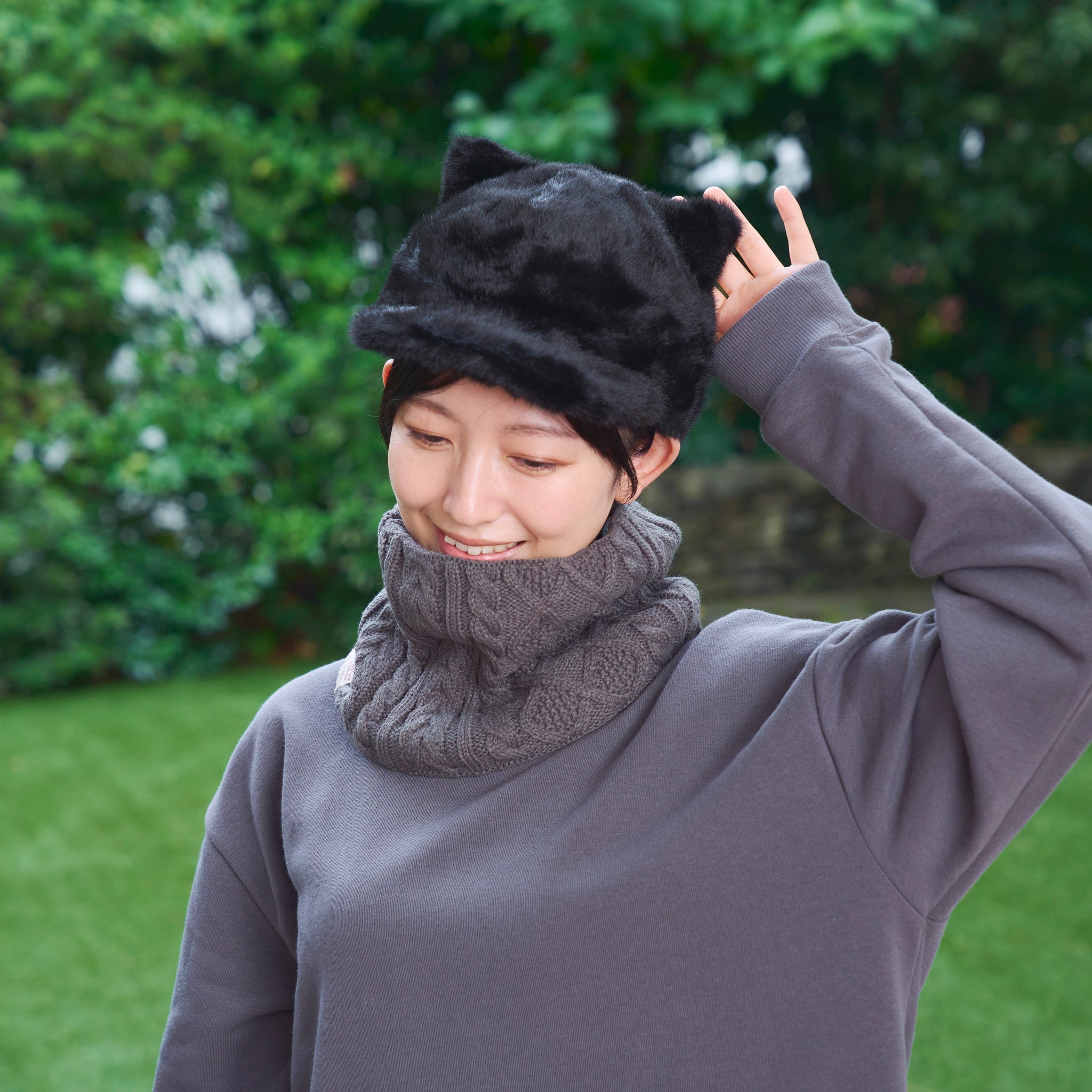 しっぽ付き猫耳ファーキャップ – HAPiNS online shop