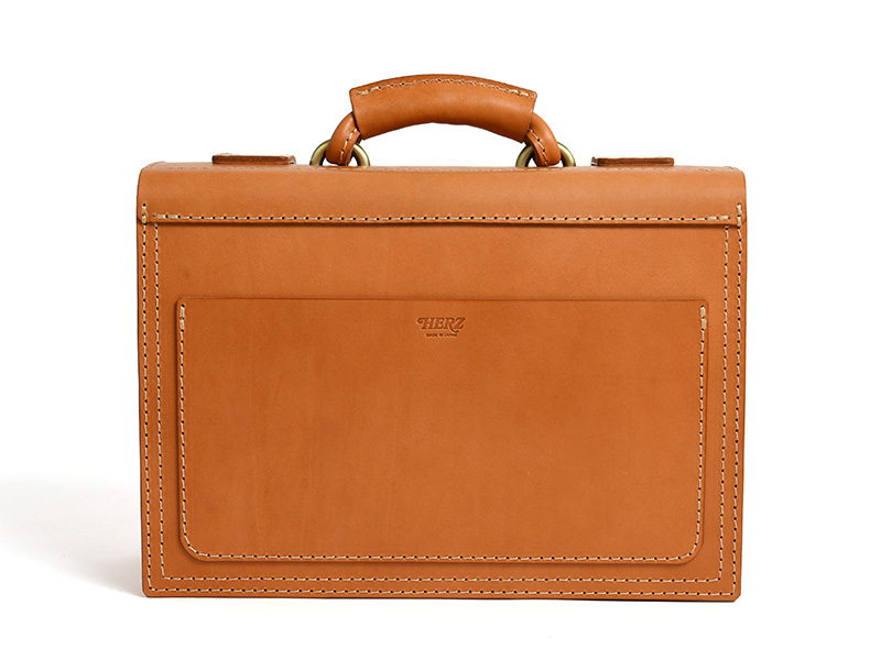ビジネスにおすすめのパイロットケース / 革鞄のHERZ(ヘルツ)公式通販