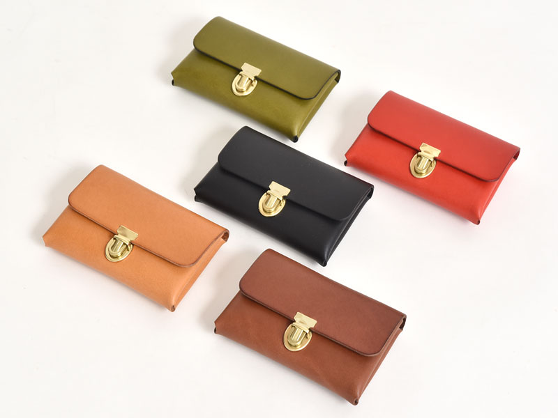 差込錠で使いやすい二部屋収納の本革名刺入れ / 革鞄のHERZ(ヘルツ