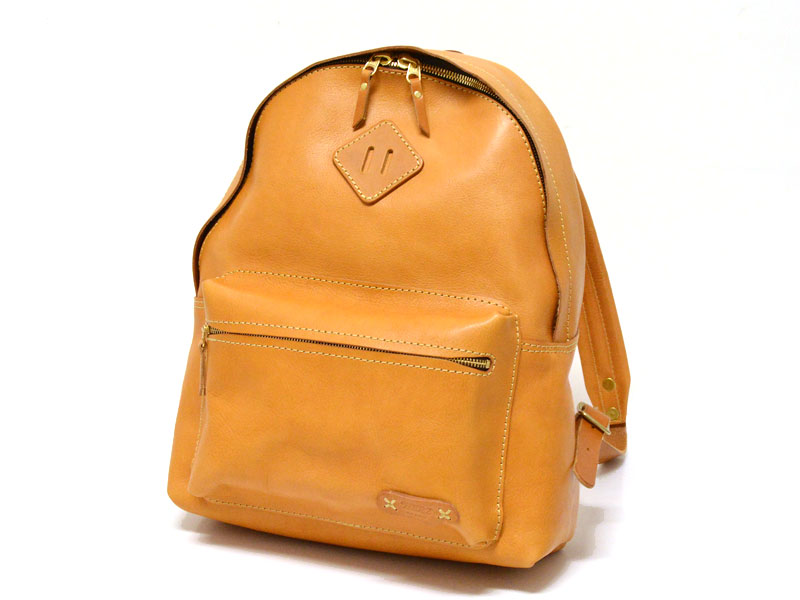 メンズ・レディース問わずに使える本革のデイパック / 革鞄のHERZ