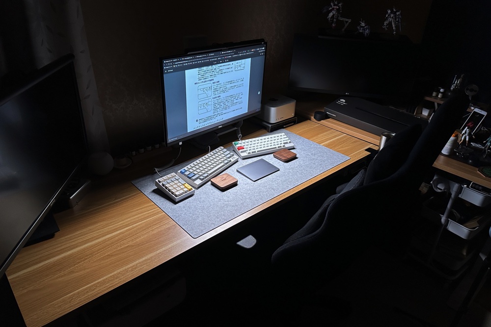 BenQ ScreenBarをレビュー｜想像以上に違う！？モニターライトの大本命