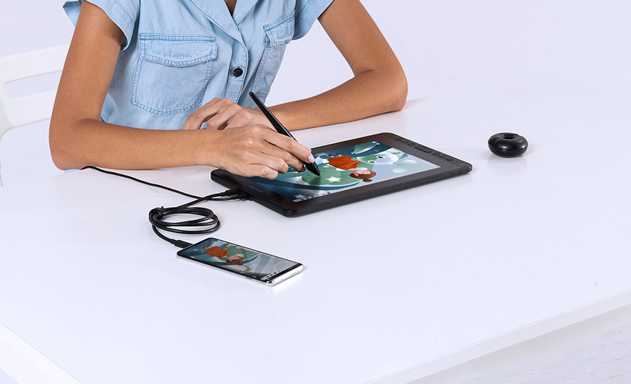 Huion Kamvas 12 スリム＆コンパクトな液晶ペンタブレット