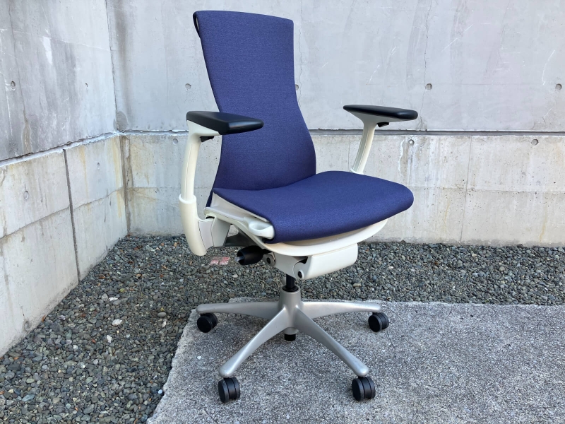 ハーマンミラー エンボディチェア ブルー 中古 Herman Miller Embody