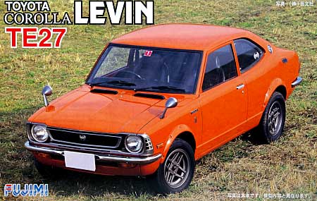 フジミ トヨタ カローラ レビン (TE27） 実車パッケージ 1/24