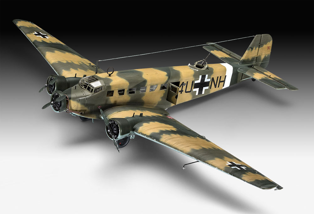 1/48 飛行機モデル ユンカース Ju52/3mg4e 輸送機 Revell (レベル)