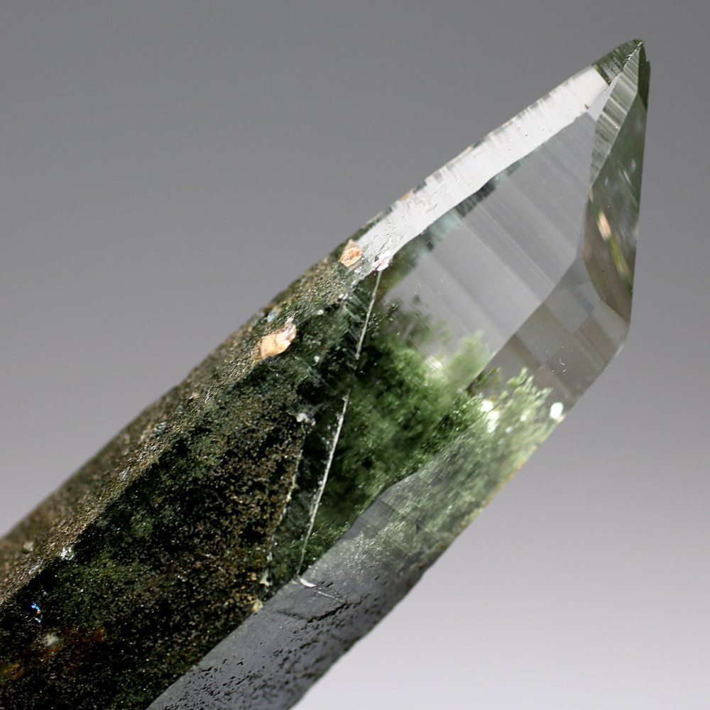 高品質・ガネッシュヒマール産]ヒマラヤ水晶原石ナチュラルポイント