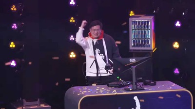 ホロライブ・大神ミオの「おそろい部屋着パーカー」が復刻販売！再販の