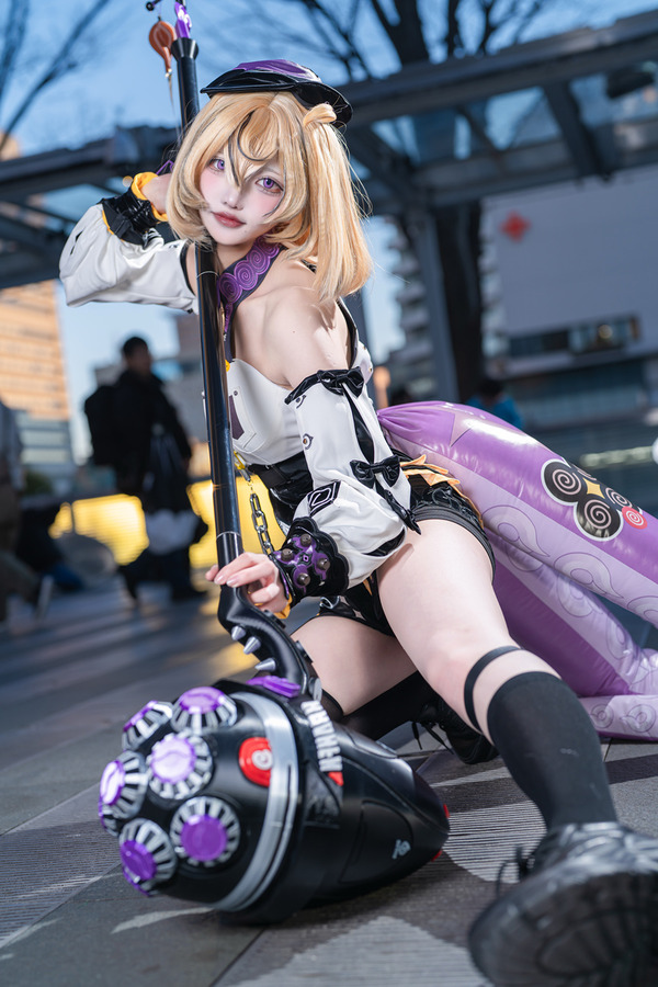 コスプレ】4本のタコ足も見事に再現した『ゼンゼロ』イドリーの美女