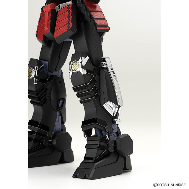 日光東照宮”へ奉納された「MG 武者ガンダムMk-II 徳川家康 南蛮胴具足