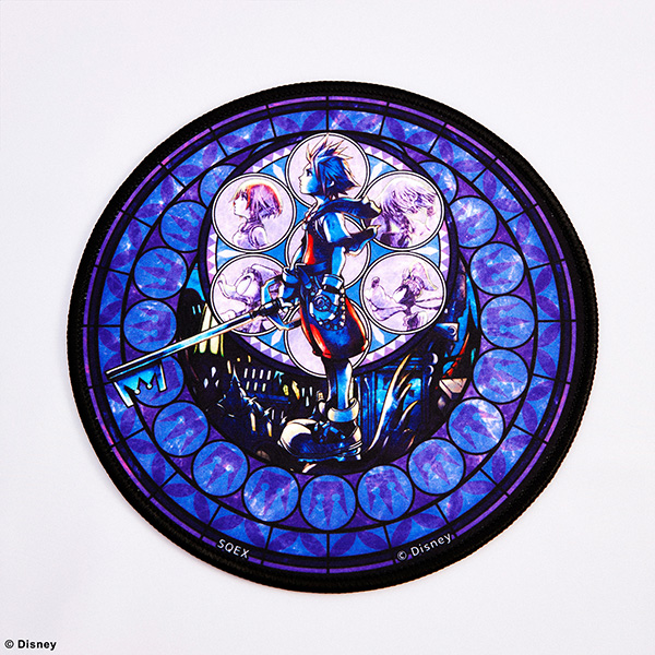 キングダム ハーツ』ステンドグラスイラストのマウスパッドが再販