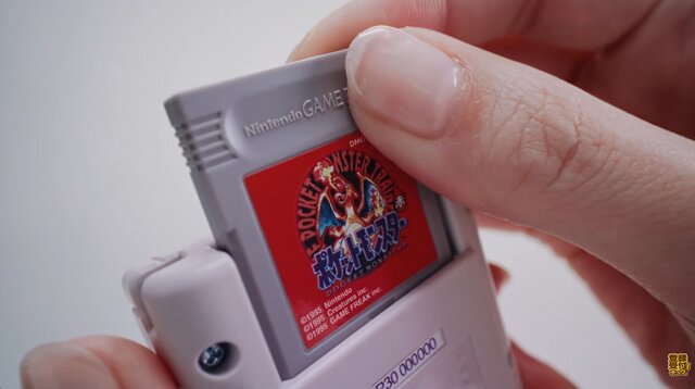見た目はほぼ「ゲームボーイ」！『ポケモン 赤・緑』の45楽曲が