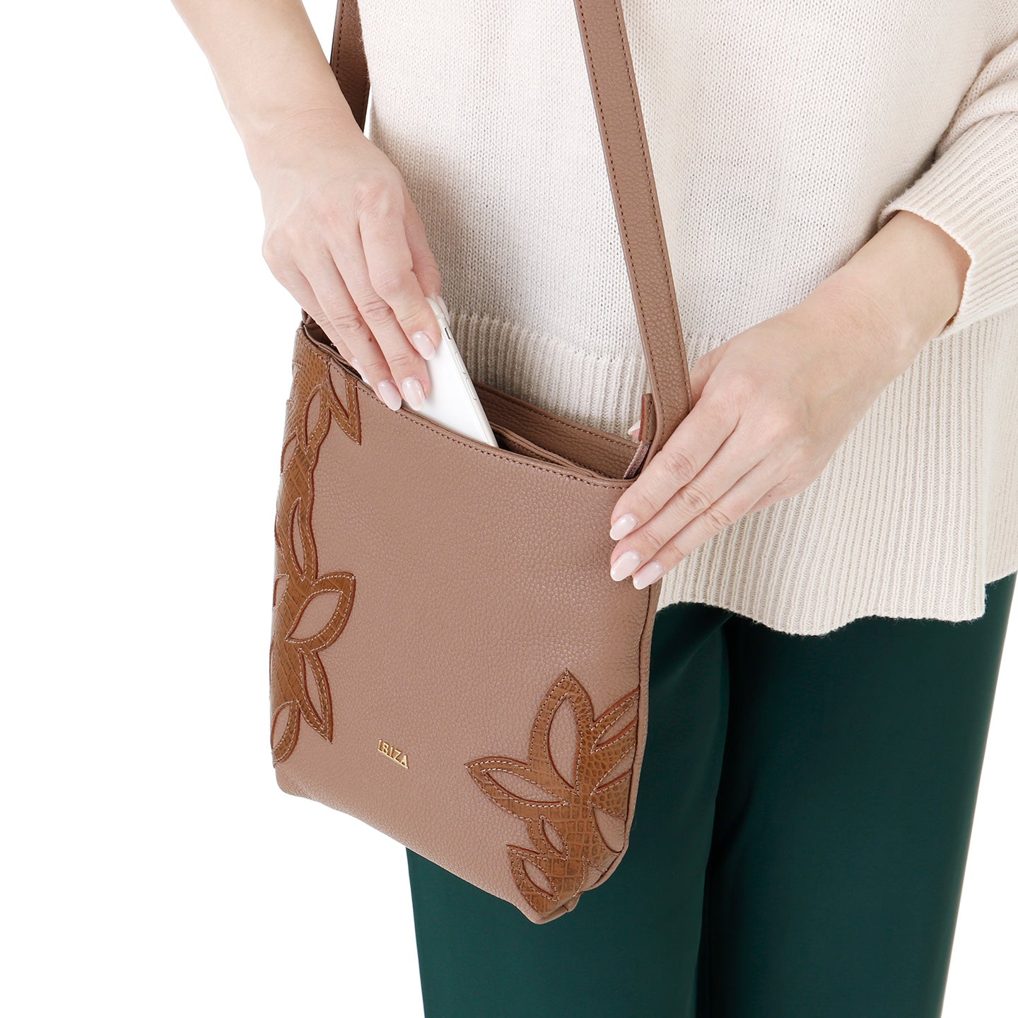 数量限定】牛革 ショルダーバッグ(S) – イビサ オンラインショップ