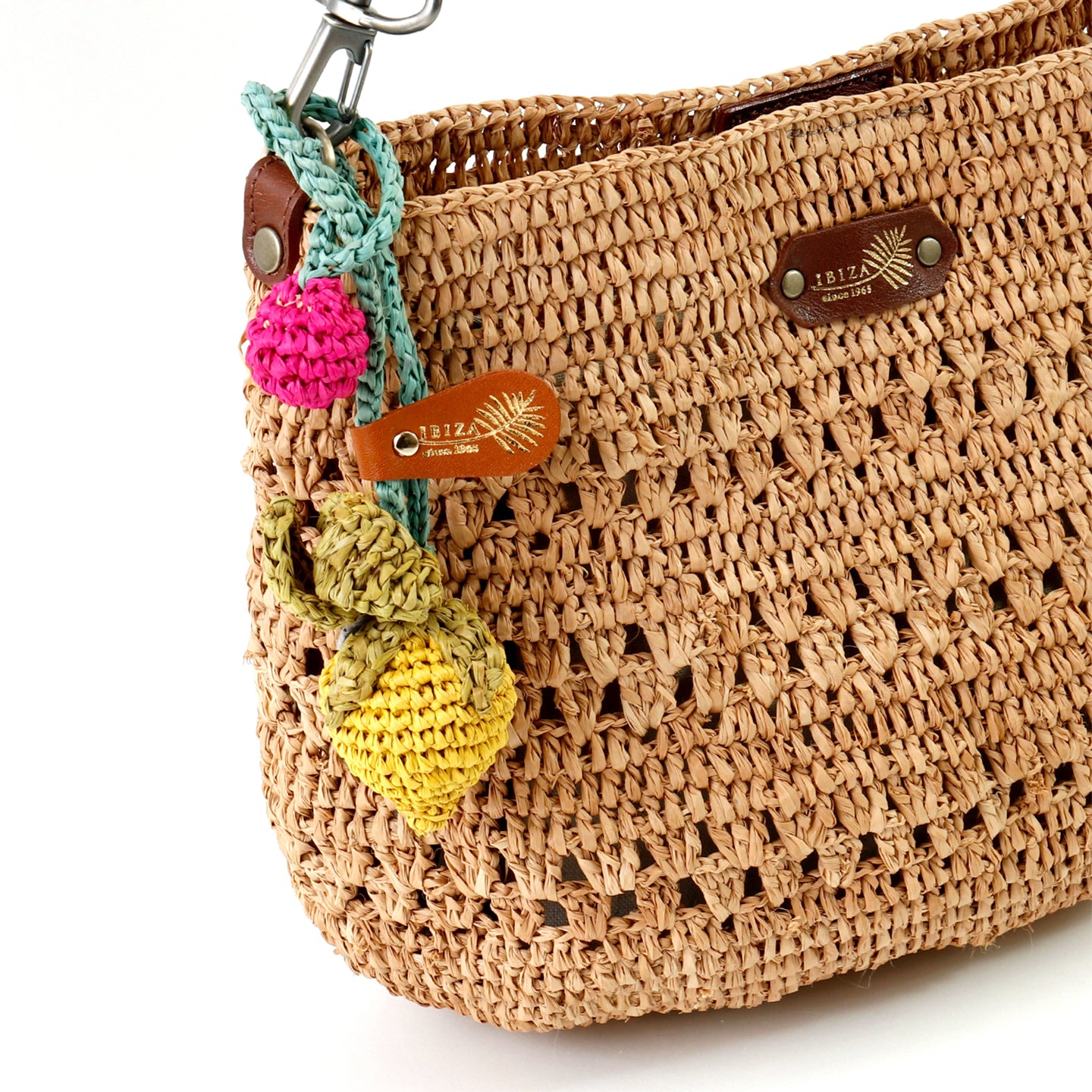 ラフィア チャーム – イビサ オンラインショップ