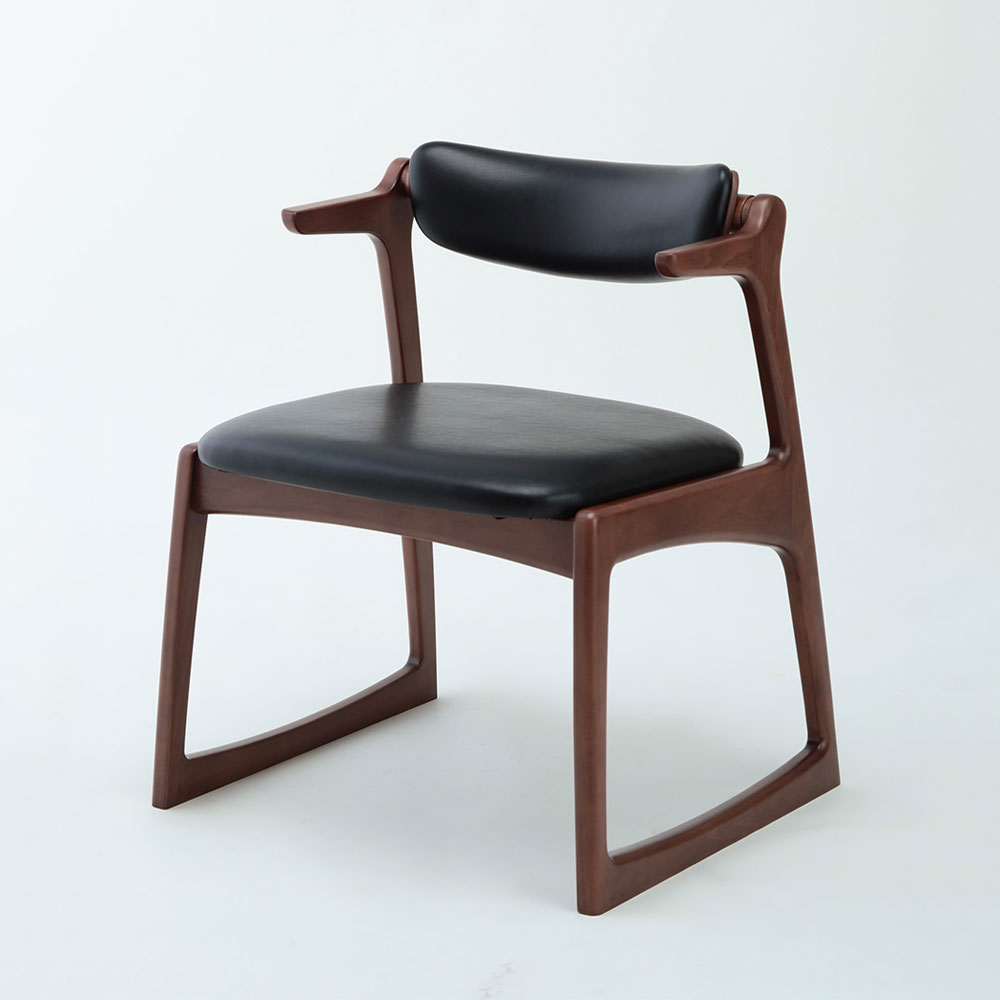 起立木工 中座椅子「キャスパー2 300B-BK」PVCブラック | 【公式】大塚