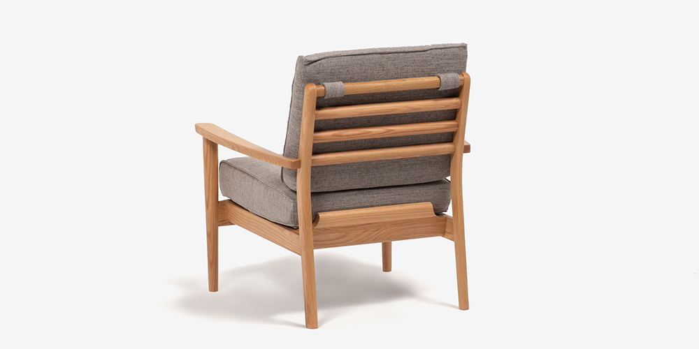 アームチェア「シネマN3」幅73cm レッドオーク材 ホワイトオーク色