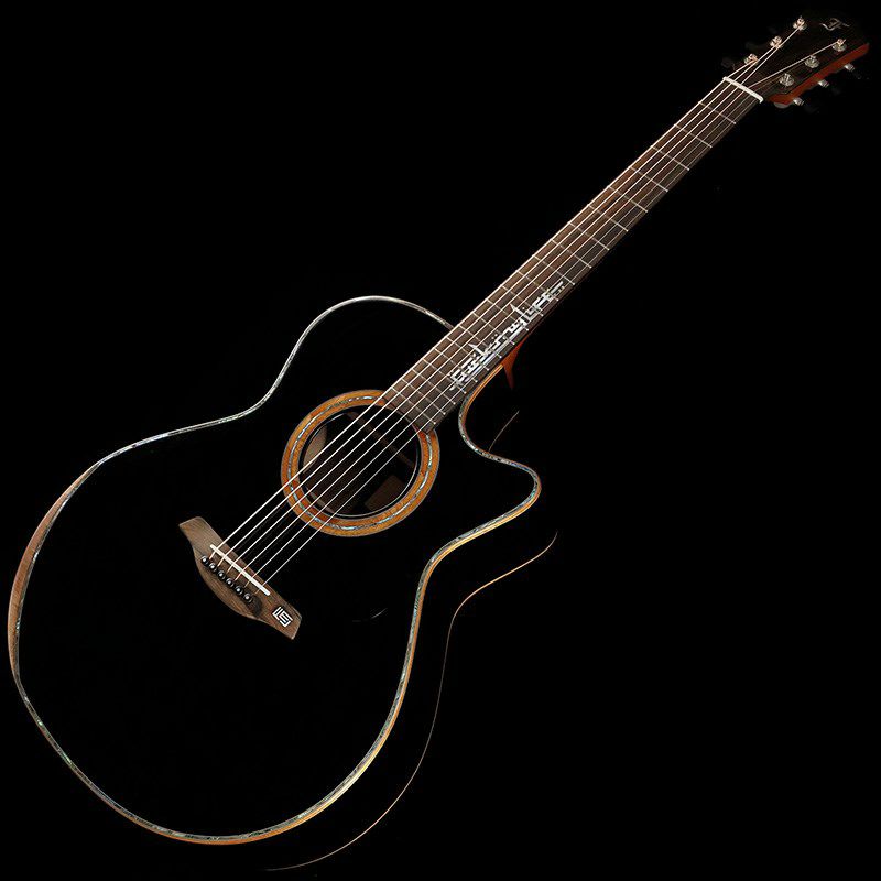 Furch】日本国内初のアーティストシグネチャーモデルとなる UK (MOROHA