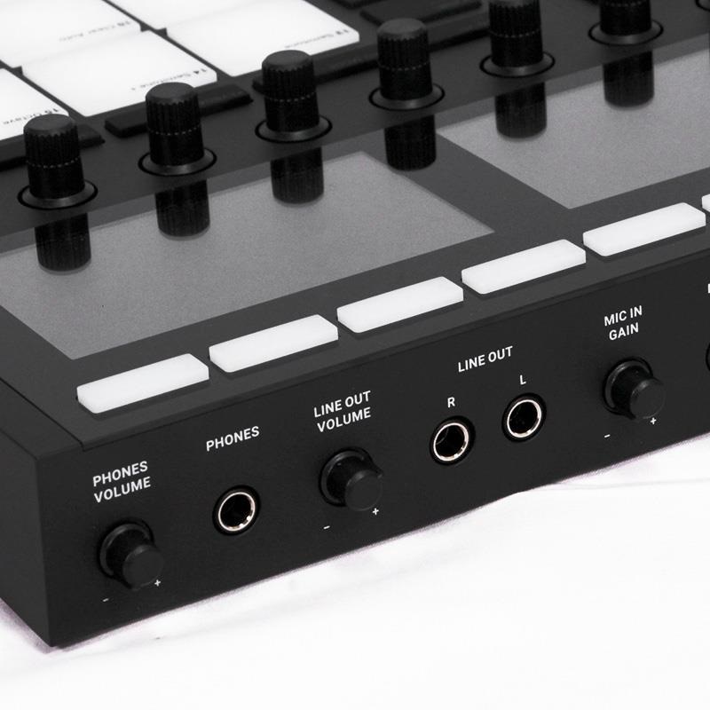 Native Instruments MASCHINE MK3 【アウトレット特価品】(Audioアウト