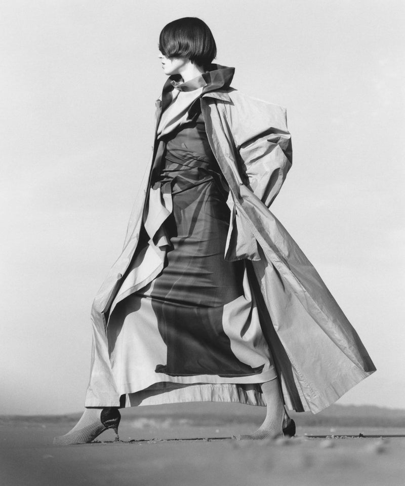 アイテムのご紹介「CRYSTAL GLOSS」 – isseymiyake.com