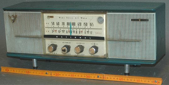 プラスチックラジオの普及